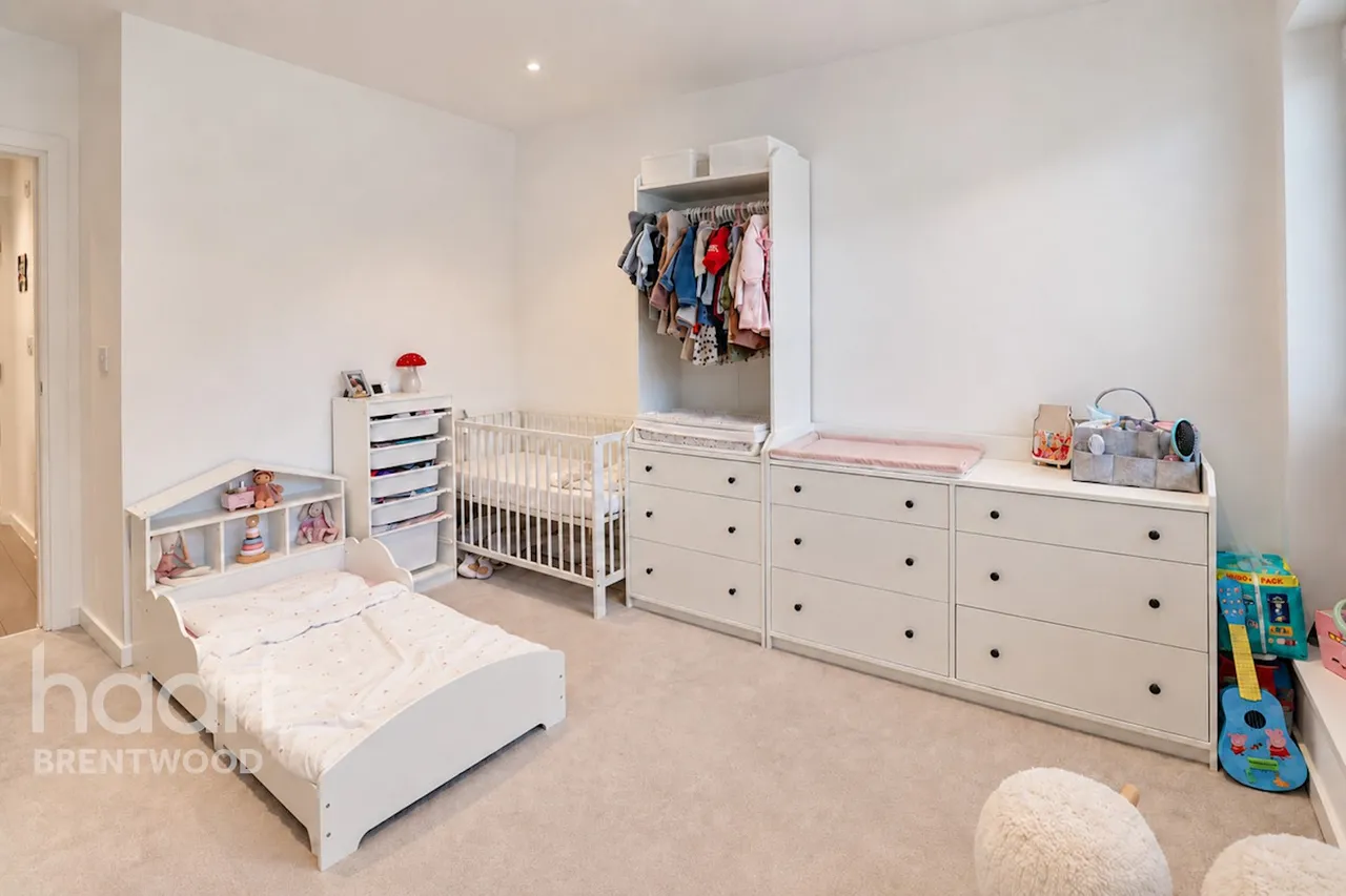 Hubert Road, Brentwood, CM14, photo 11