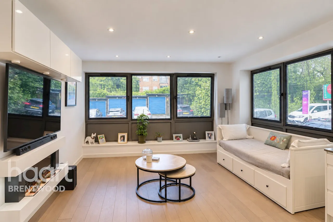 Hubert Road, Brentwood, CM14, photo 4