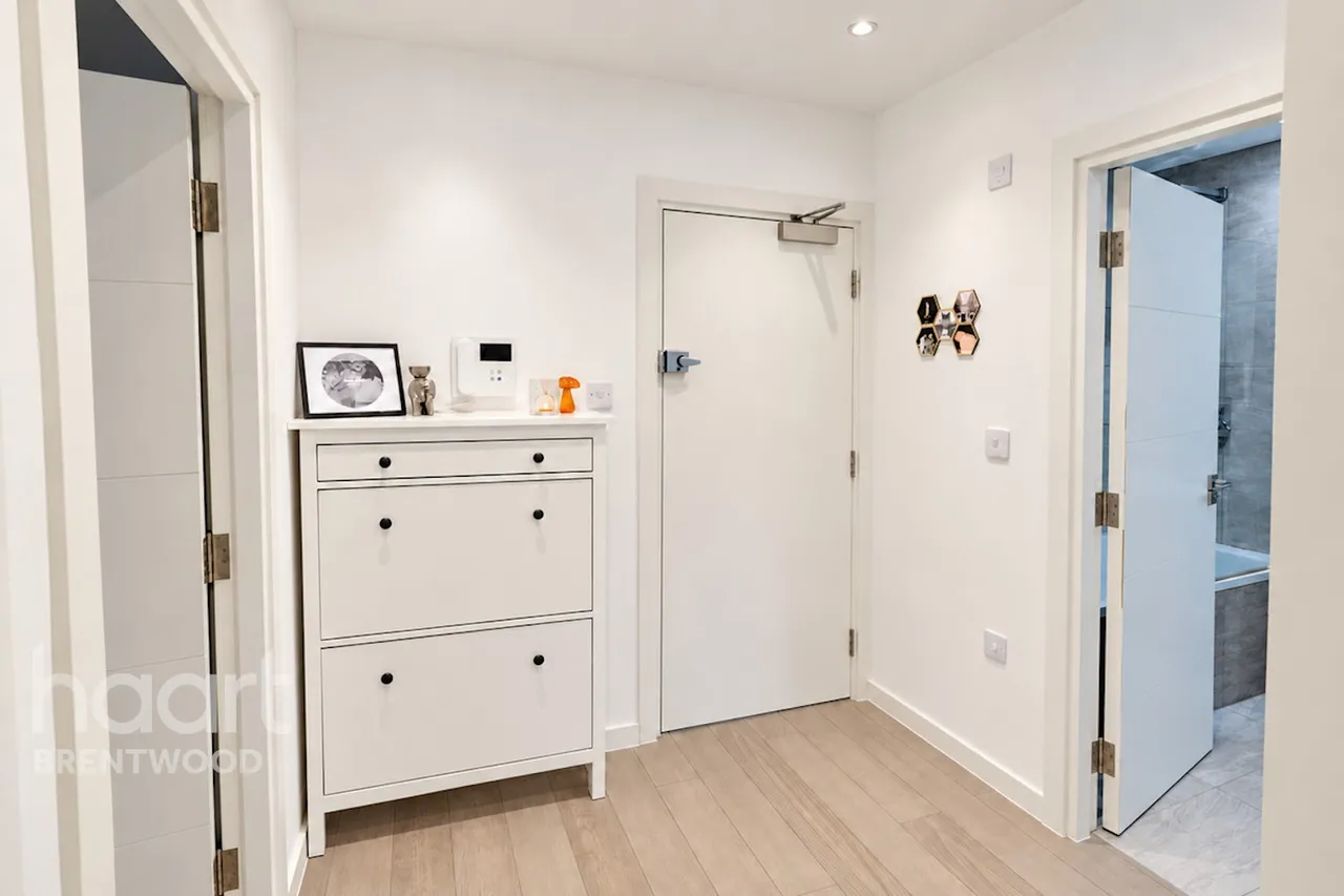 Hubert Road, Brentwood, CM14, photo 7