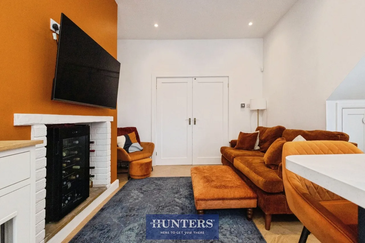 Cheetham Hill Road, Dukinfield, SK16, photo 6
