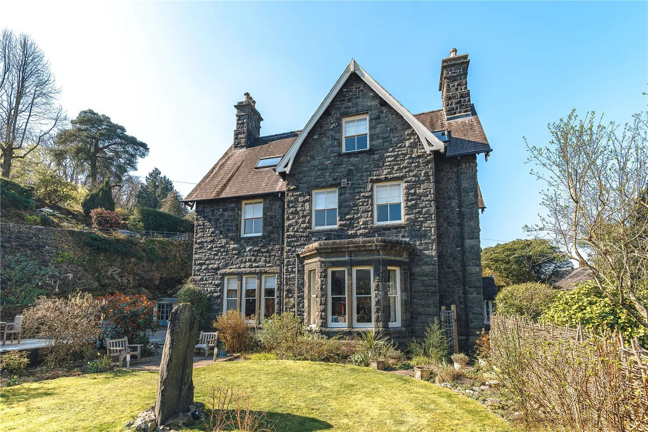 7 bed house for sale, Dolgellau, Gwynedd