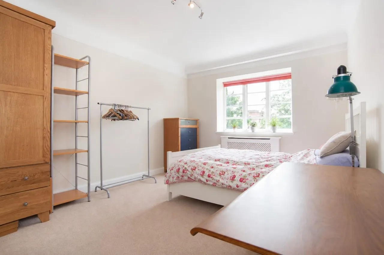 Belsize Court Wedderburn Road, London NW3 5QN, photo 4