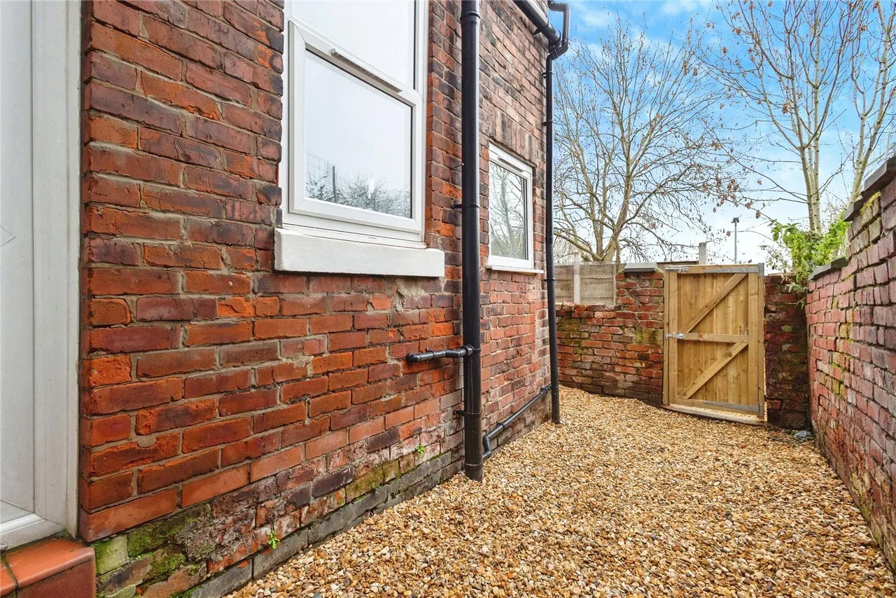 Didsbury Road, Stockport, Greater Manchester, SK4, photo 19