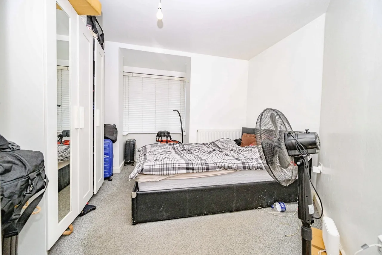 Empress Road, Luton, Bedfordshire, LU3, photo 5