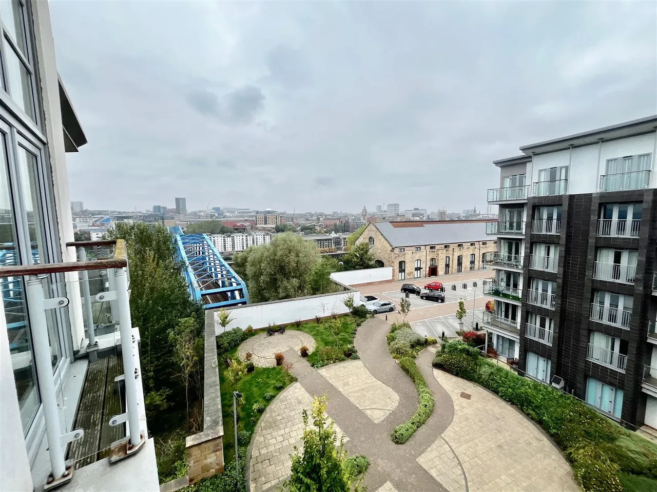 Worsdell Drive, Gateshead, photo 17