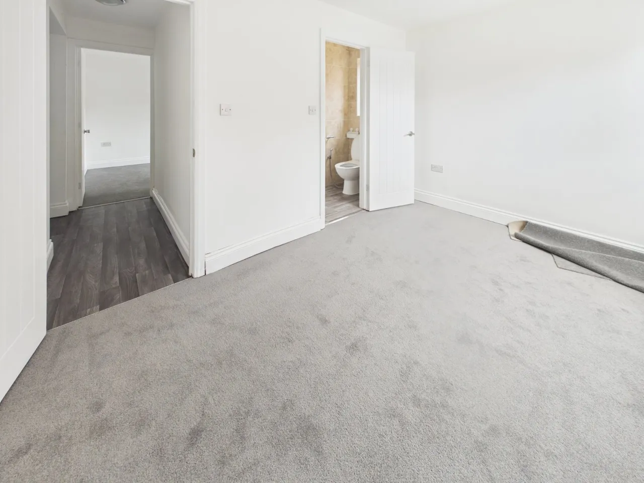 Colnbrook, Berkshire, photo 14