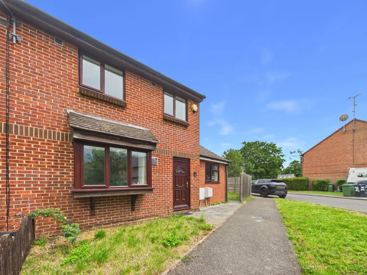 Colnbrook, Berkshire, photo 16