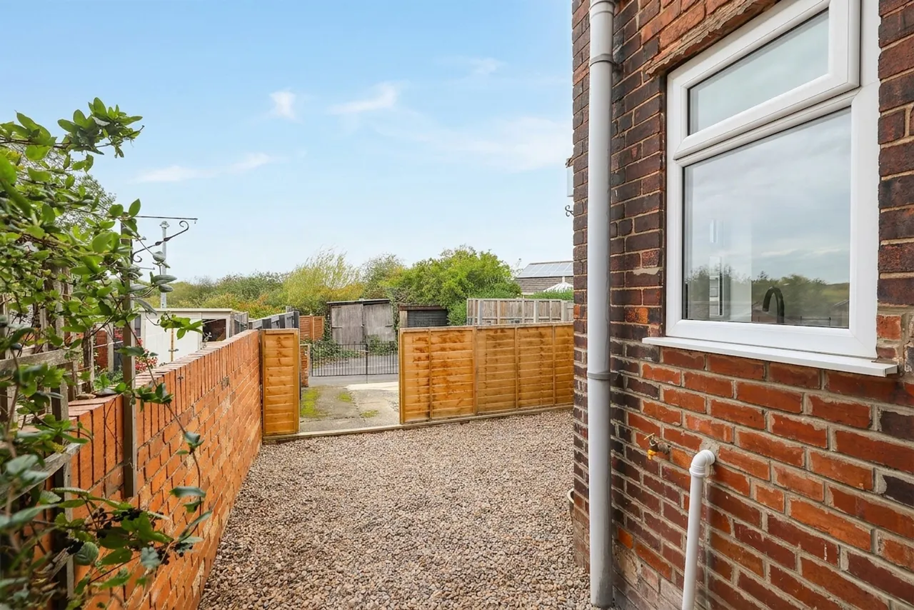 Sutton Hall Road, Bolsover, S44, photo 18