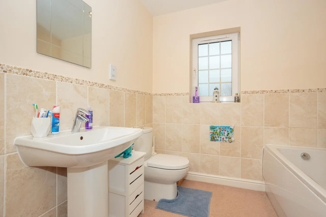 Carlyle Drive, Dumfries, DG1, photo 33