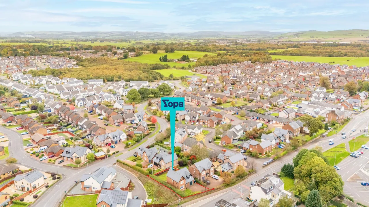 Carlyle Drive, Dumfries, DG1, photo 47