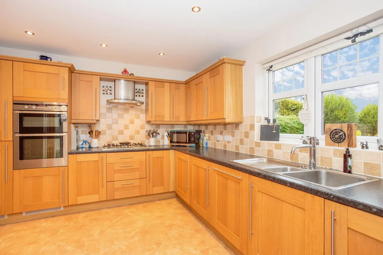 Carlyle Drive, Dumfries, DG1, photo 13