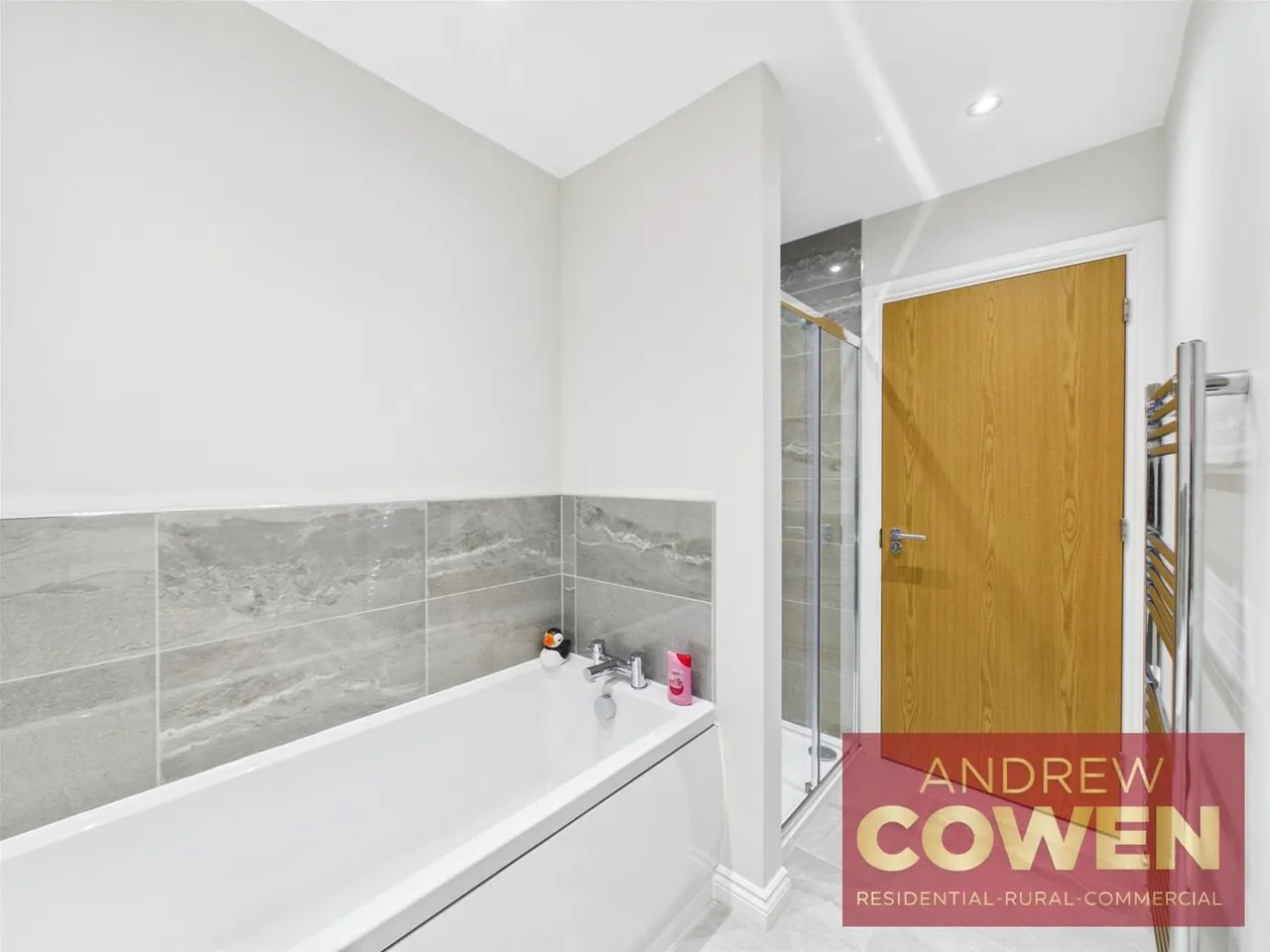 Bilberry Avenue, Eastfield, YO11, photo 17