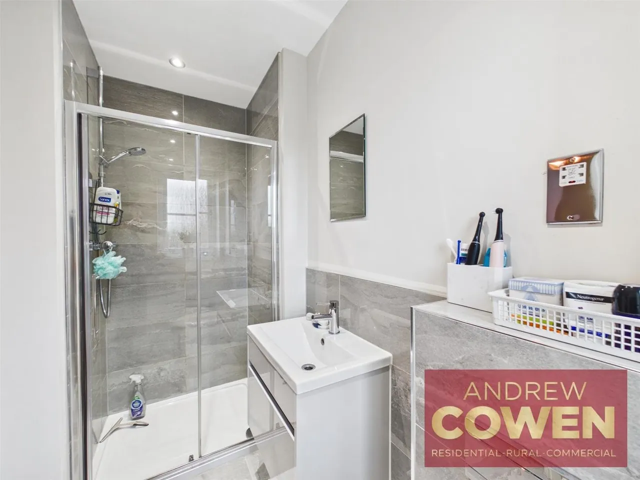 Bilberry Avenue, Eastfield, YO11, photo 11