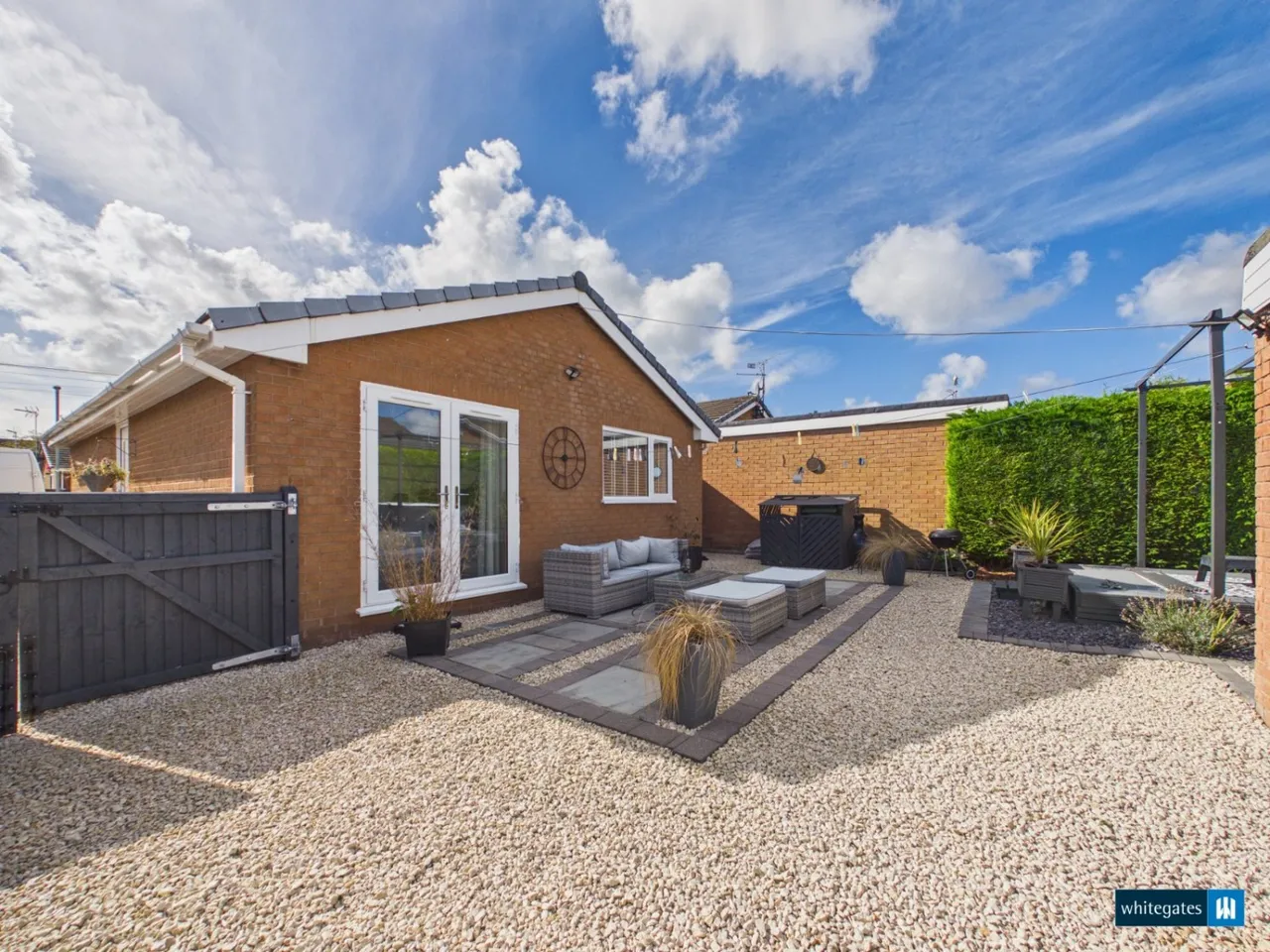 Ffordd Pentre, Johnstown, LL14, photo 2