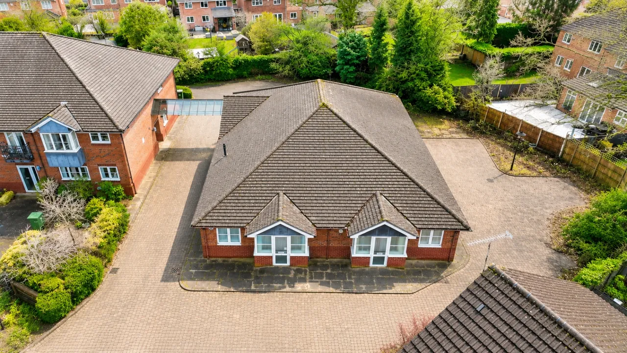 Gorton Croft, Balsall Common, CV7, photo 2