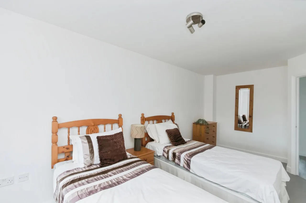 Winchelsea Road, Eastbourne, BN22, photo 19