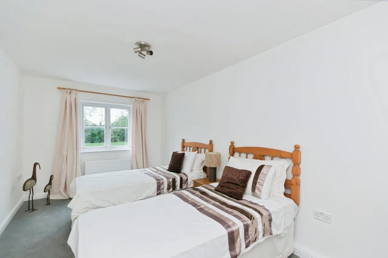 Winchelsea Road, Eastbourne, BN22, photo 20