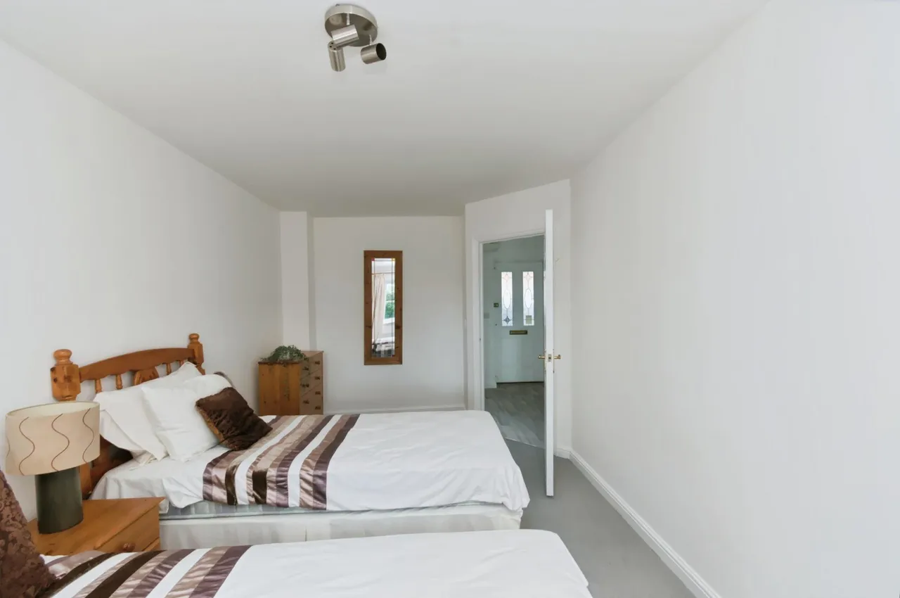 Winchelsea Road, Eastbourne, BN22, photo 18