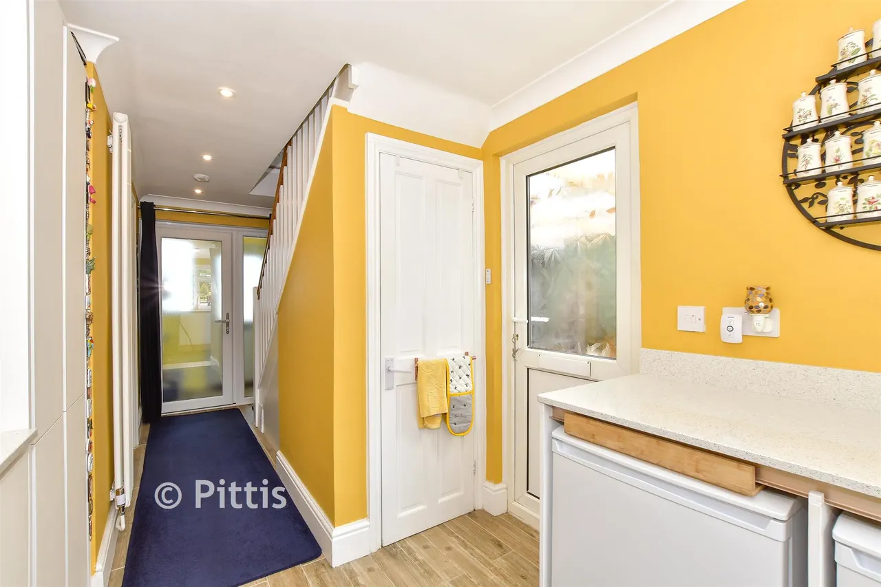 West Street, Ventnor, PO38, photo 7