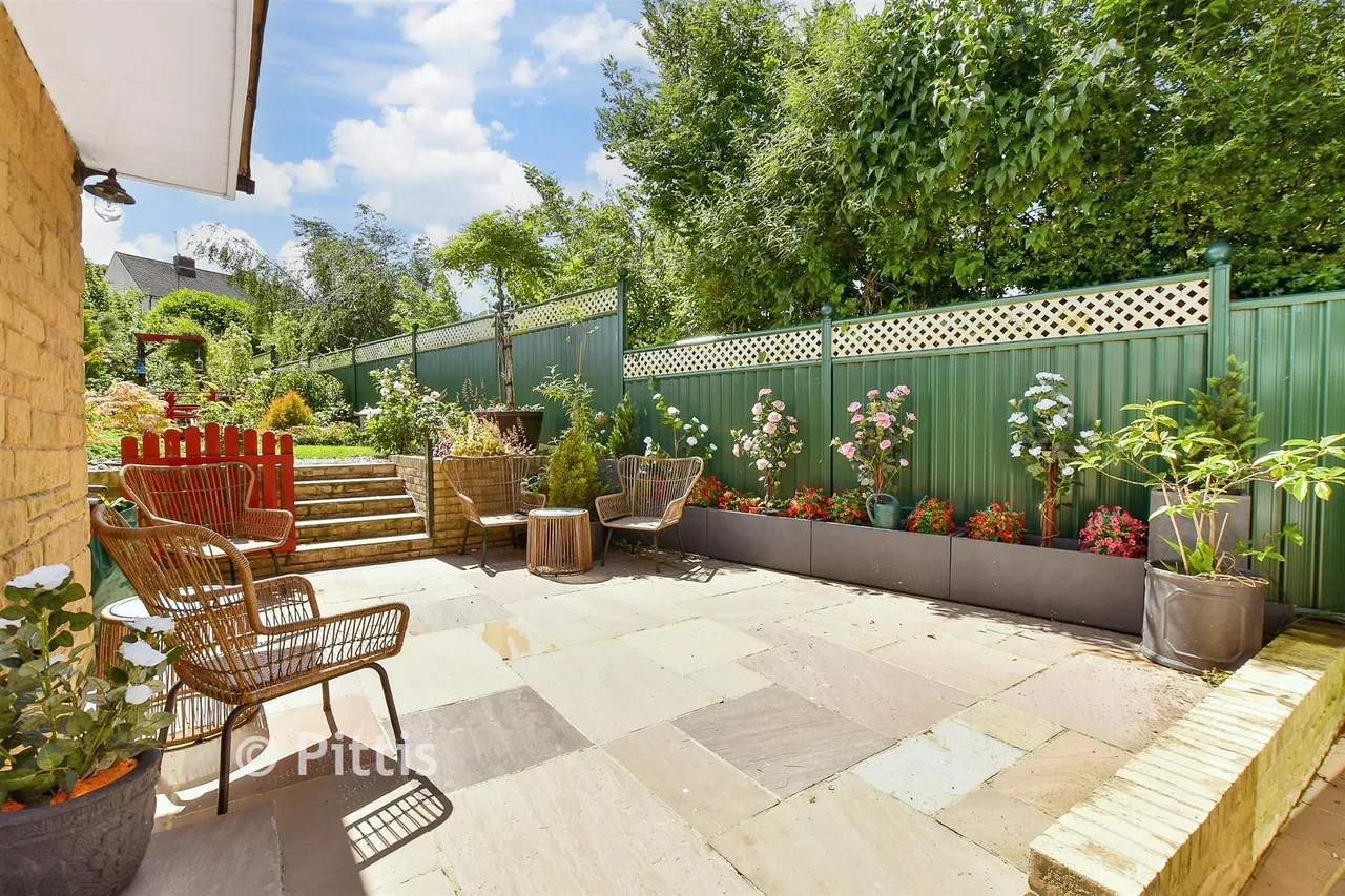 West Street, Ventnor, PO38, photo 13