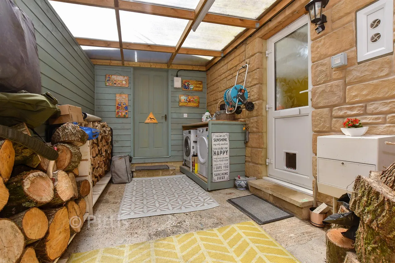 West Street, Ventnor, PO38, photo 14