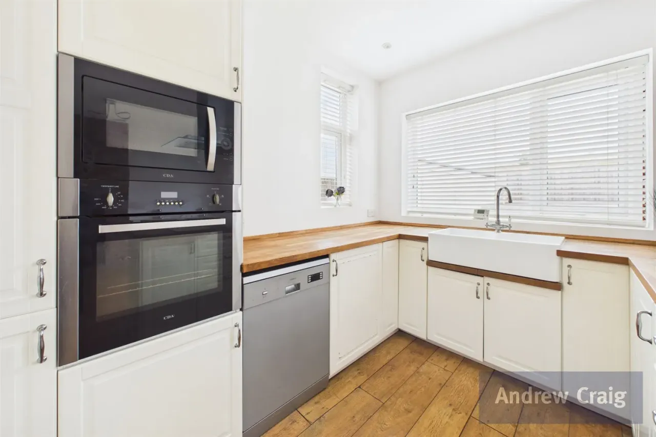 Tudor Grove, Humbledon, SR3, photo 10