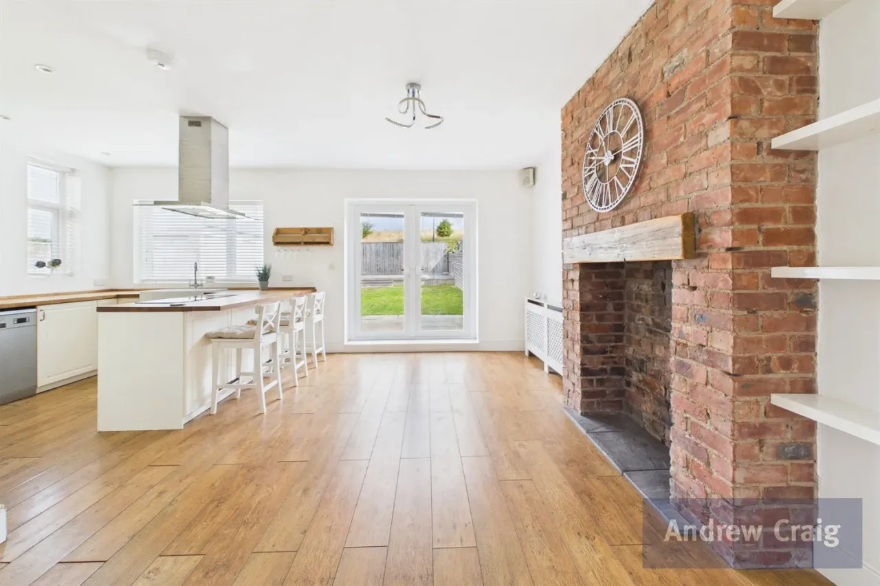 3 bed house for sale, Tudor Grove, Humbledon, SR3