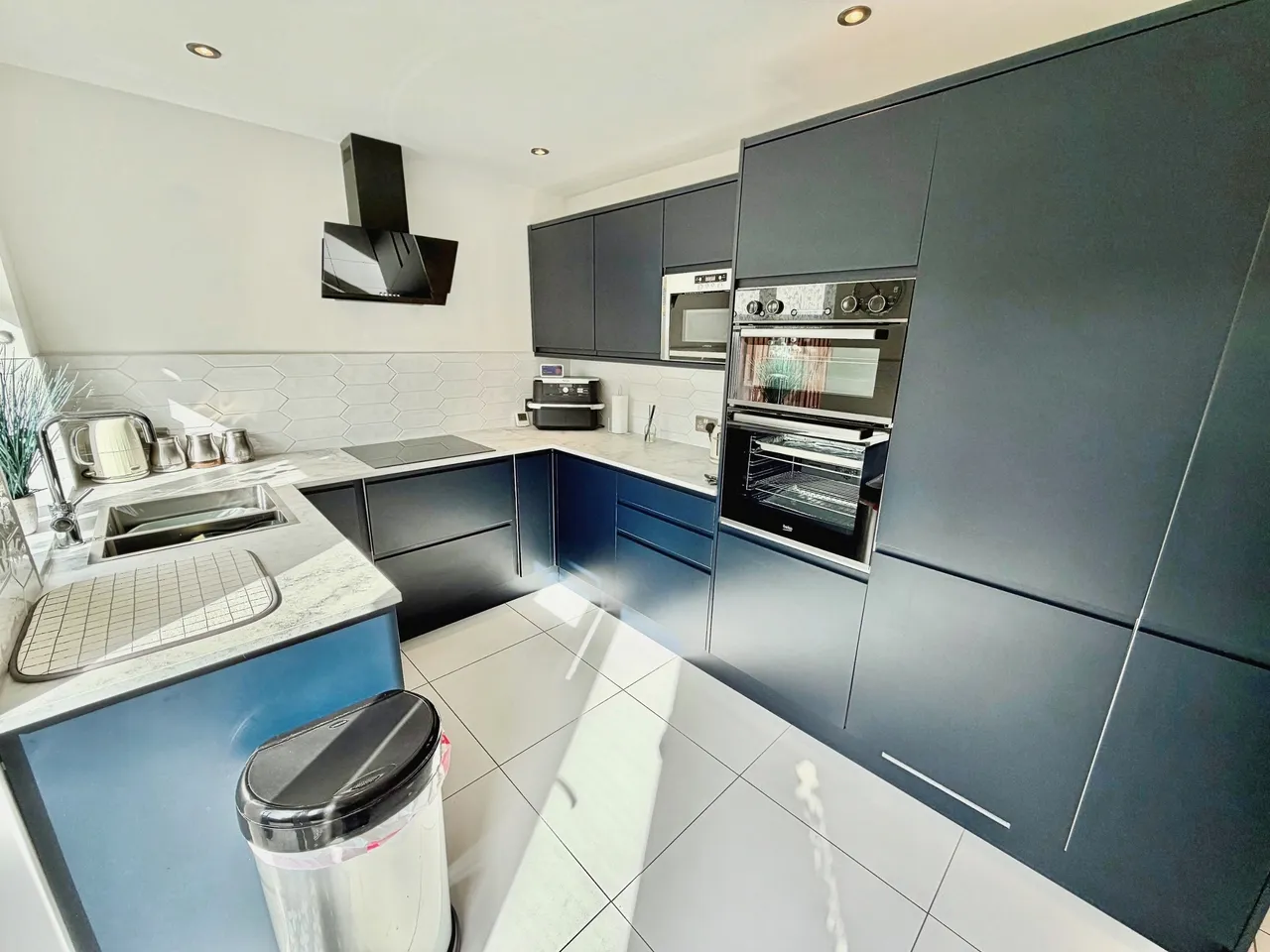 Breckhill Road, Woodthorpe, NG5, photo 2