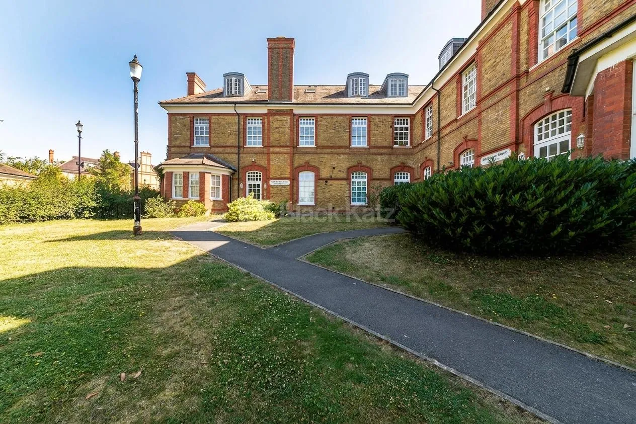 Newsholme Drive, Winchmore hill, N21, photo 8