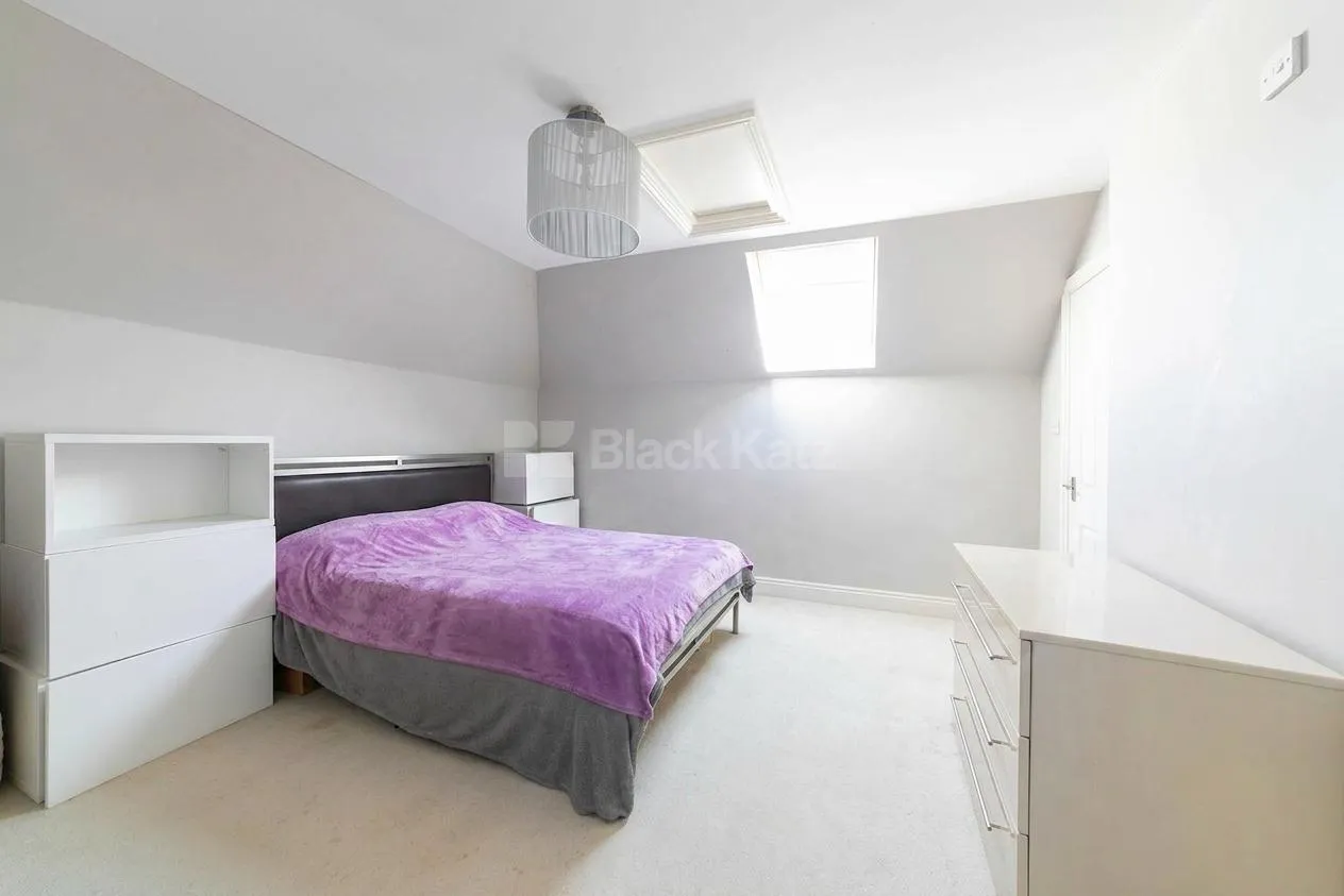 Newsholme Drive, Winchmore hill, N21, photo 12