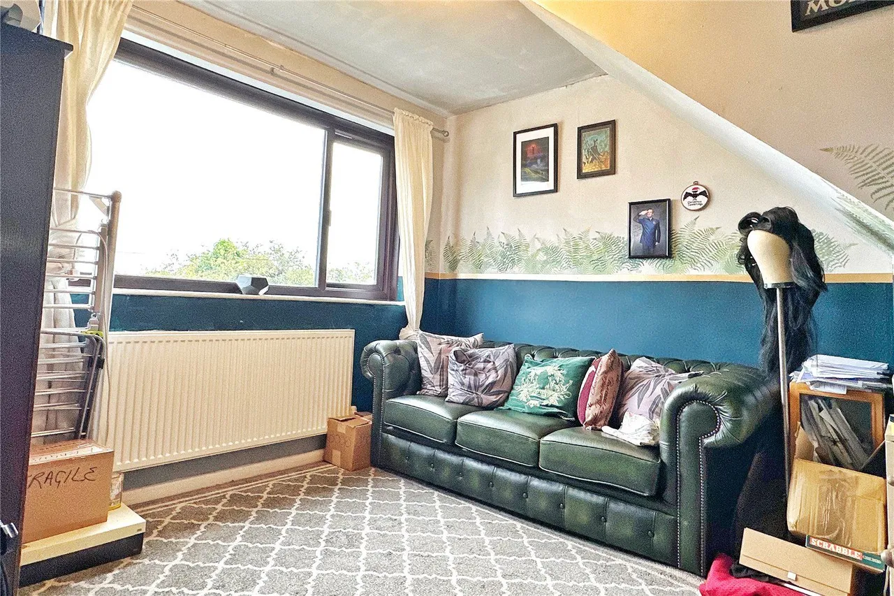 Stockport Road, Denton, M34, photo 18