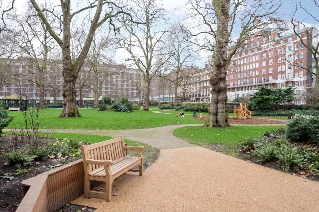 Portman Square, Marylebone, W1H, photo 16