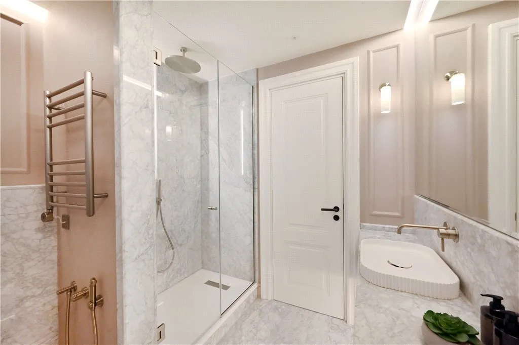 Portman Square, Marylebone, W1H, photo 12