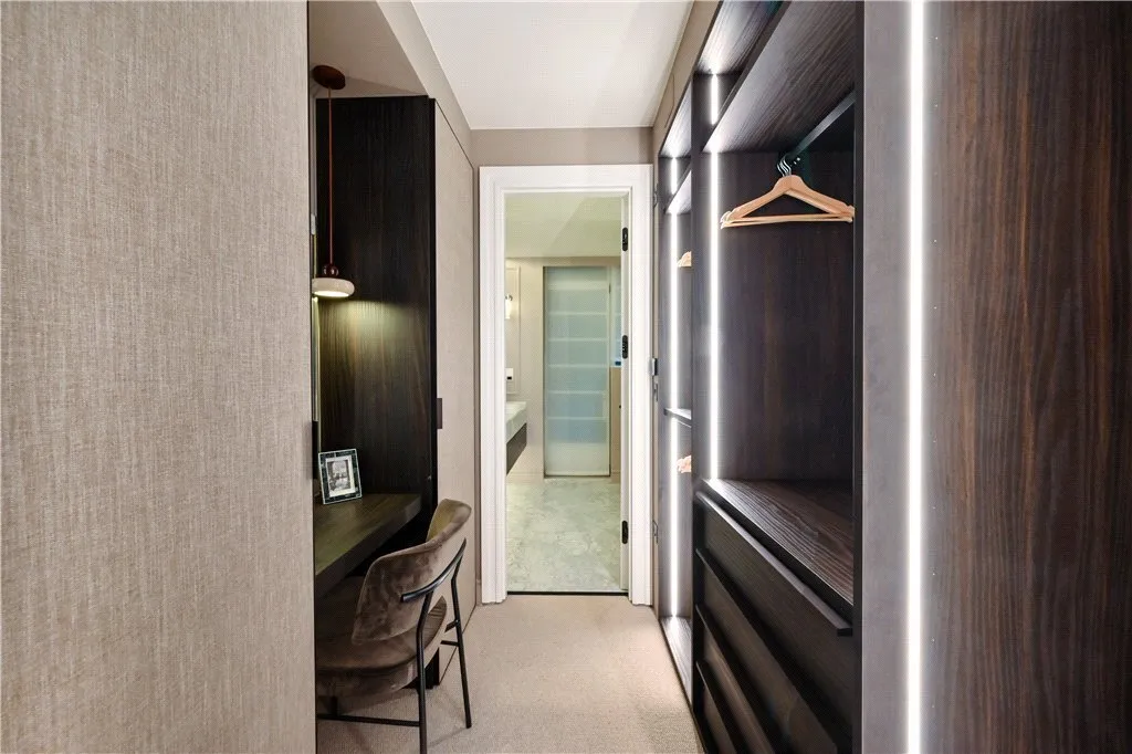 Portman Square, Marylebone, W1H, photo 8