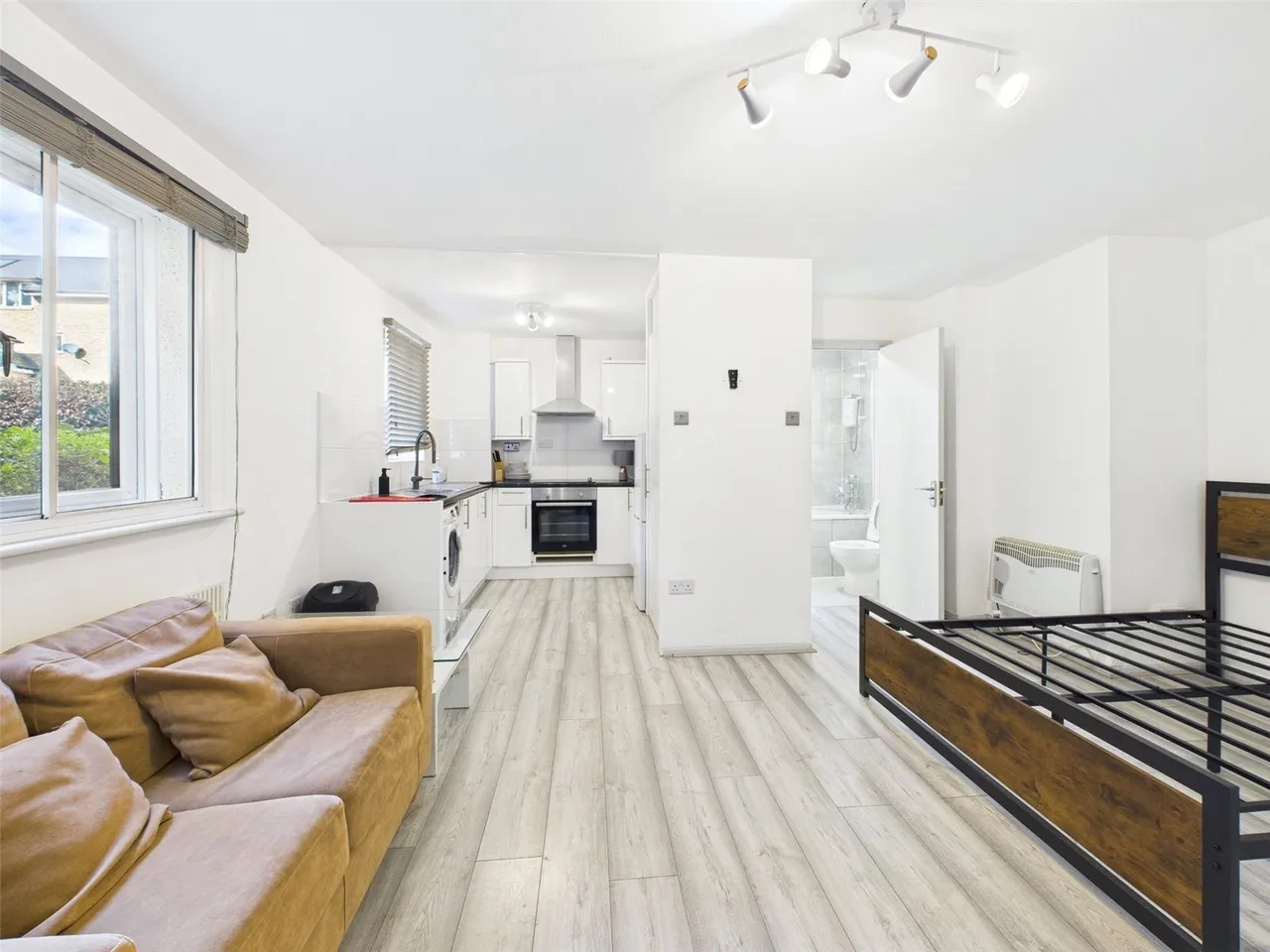 Kilberry Close, Isleworth, TW7, photo 3