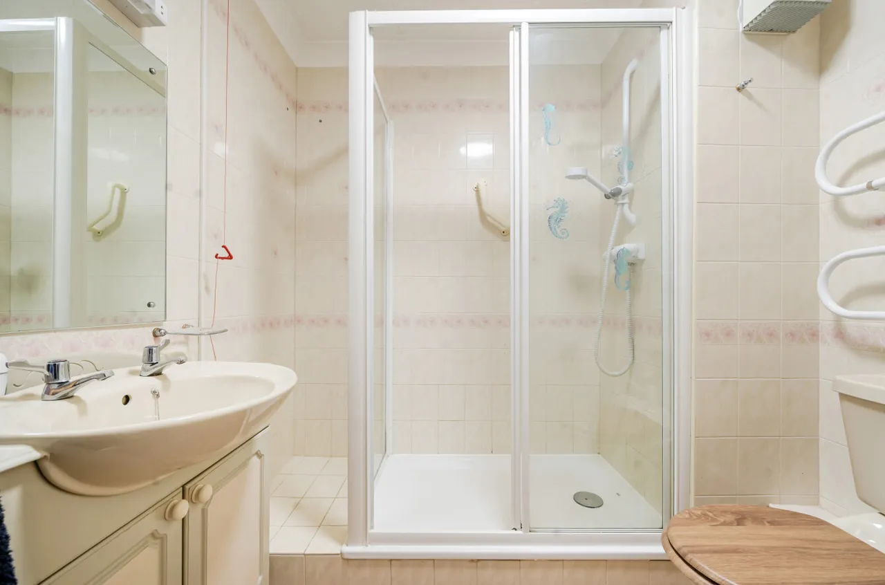 Wakehurst Place, Rustington, BN16, photo 8