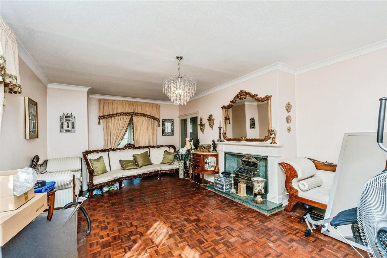 Rydal Drive, Hale Barns, Altrincham, WA15, photo 13