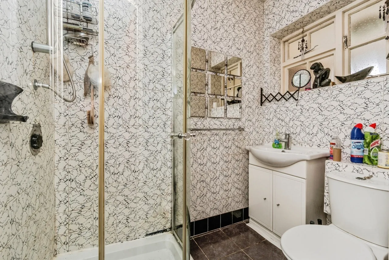 Rydal Drive, Hale Barns, Altrincham, WA15, photo 10