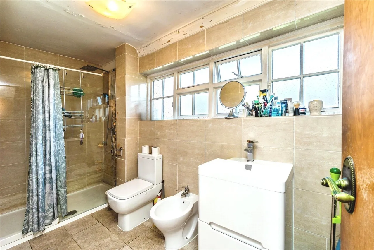 Rydal Drive, Hale Barns, Altrincham, WA15, photo 14
