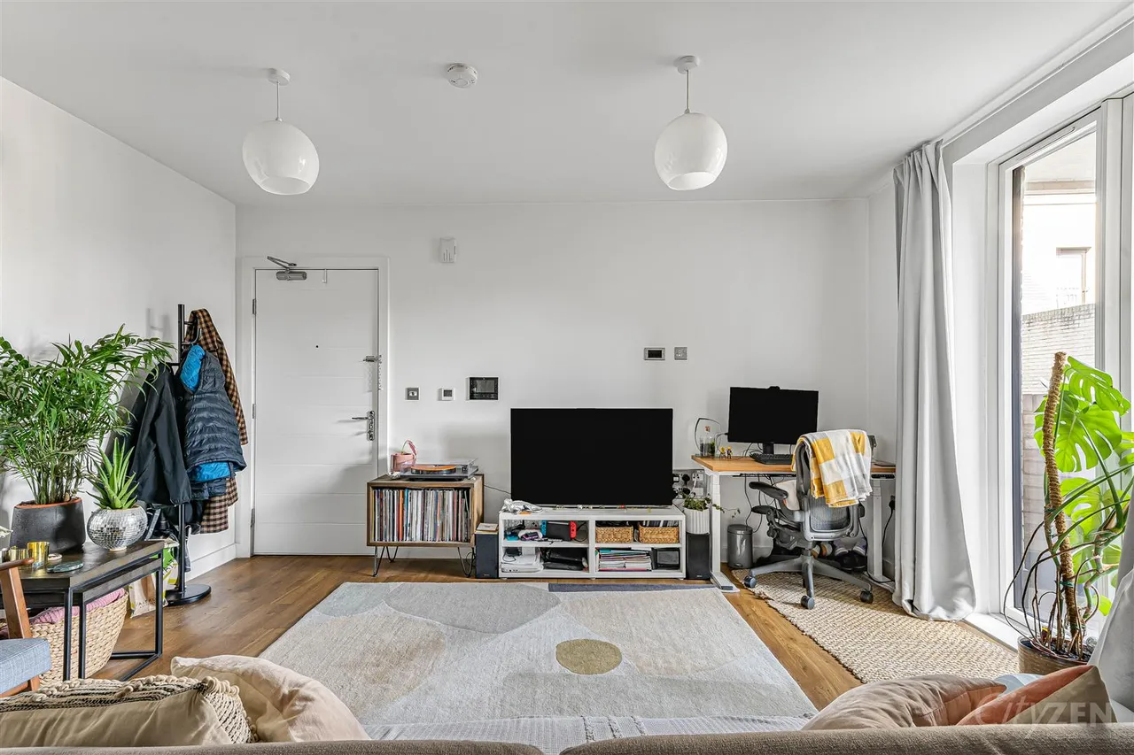 Park View Mansions, Chobham Manor,, 2 Abercrombie Road, Queen Elizabeth Olympic Park, Stratford, E20 1FQ, photo 8