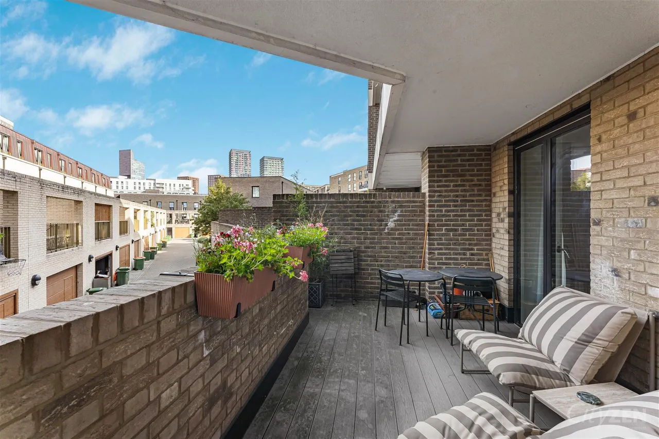 Park View Mansions, Chobham Manor,, 2 Abercrombie Road, Queen Elizabeth Olympic Park, Stratford, E20 1FQ, photo 5