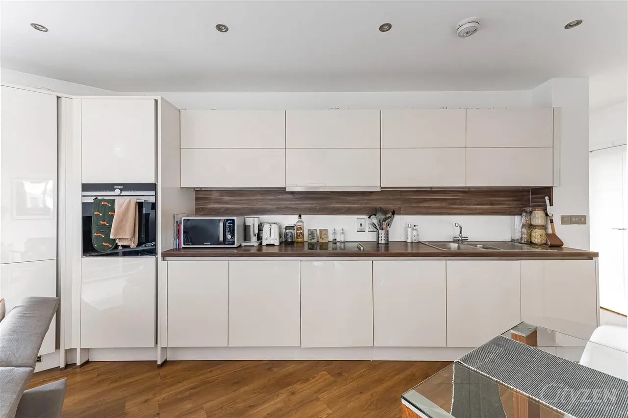Park View Mansions, Chobham Manor,, 2 Abercrombie Road, Queen Elizabeth Olympic Park, Stratford, E20 1FQ, photo 6