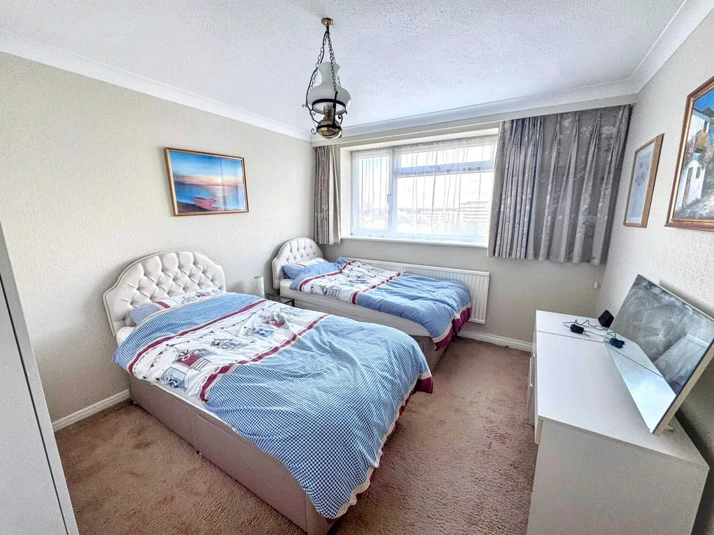 17 Grove Road, Bournemouth BH1 3DZ, photo 4