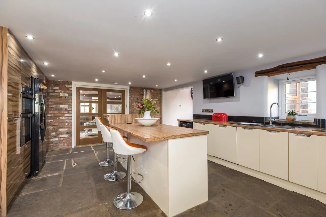 Meadow Pit Lane, Haigh, WN2, photo 10
