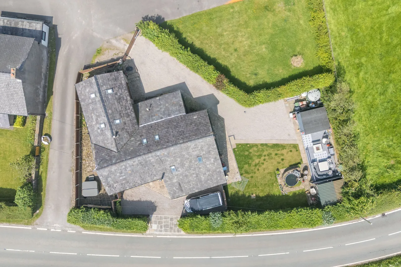 Meadow Pit Lane, Haigh, WN2, photo 8