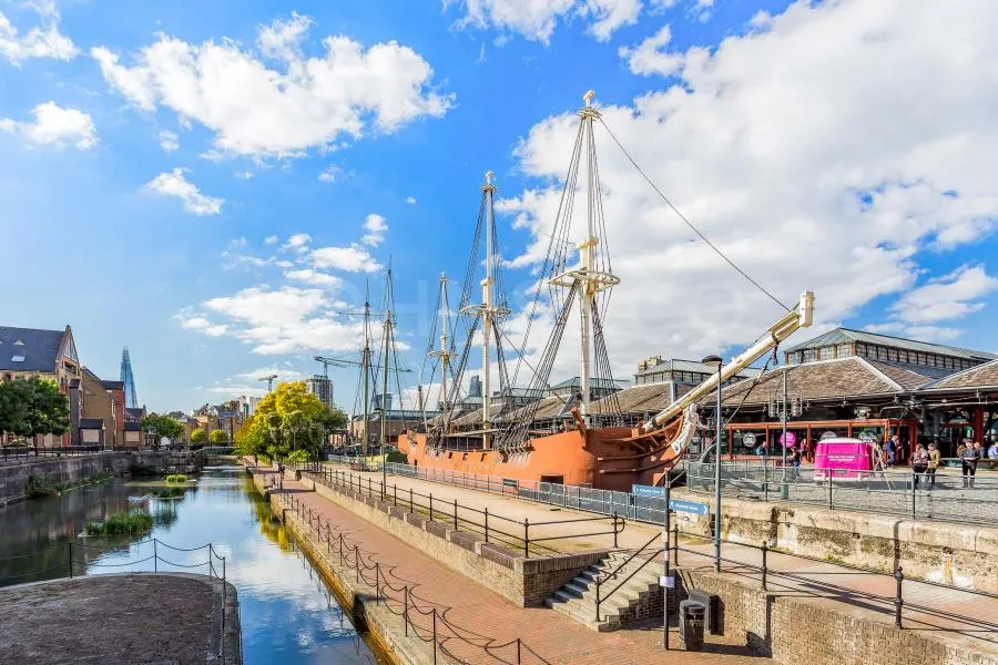Wapping Lane, Wapping, E1W, photo 16