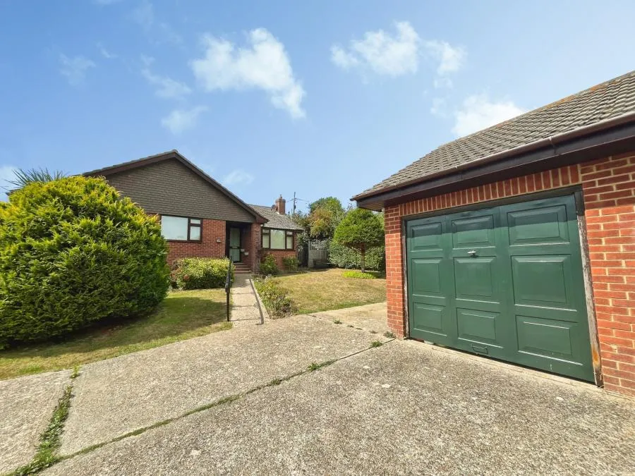 Marsh Close, Freshwater, PO40, photo 16