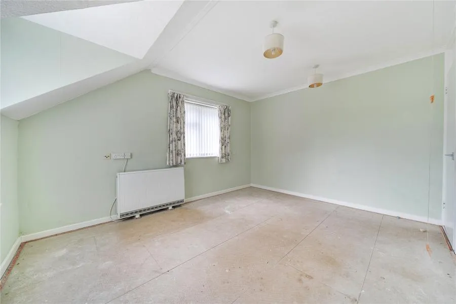 Oxford Road, Redhill, RH1, photo 6