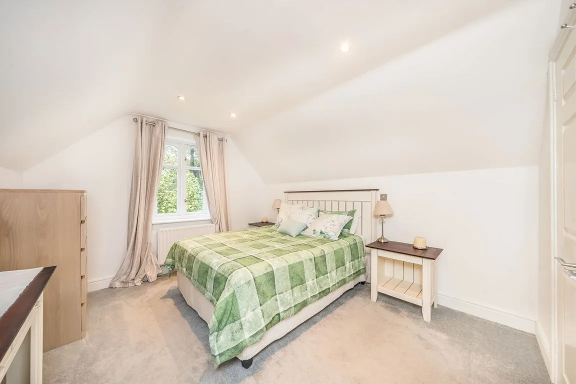Hanger Hill, Weybridge, KT13, photo 7