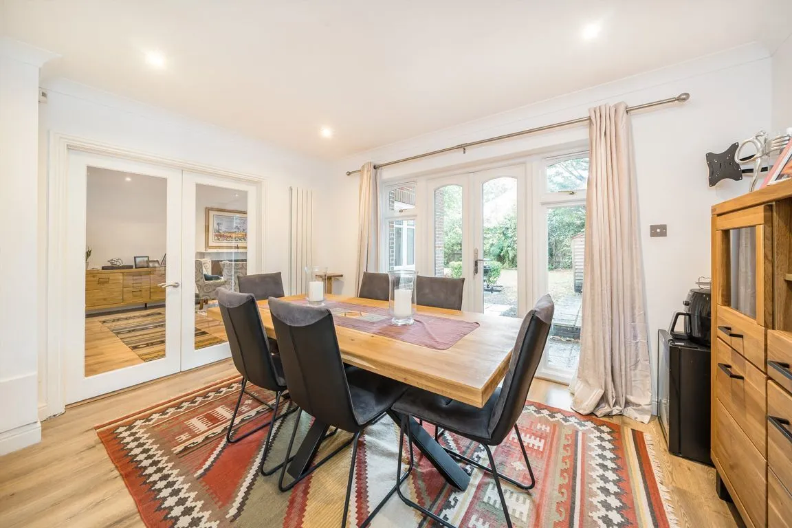 Hanger Hill, Weybridge, KT13, photo 4